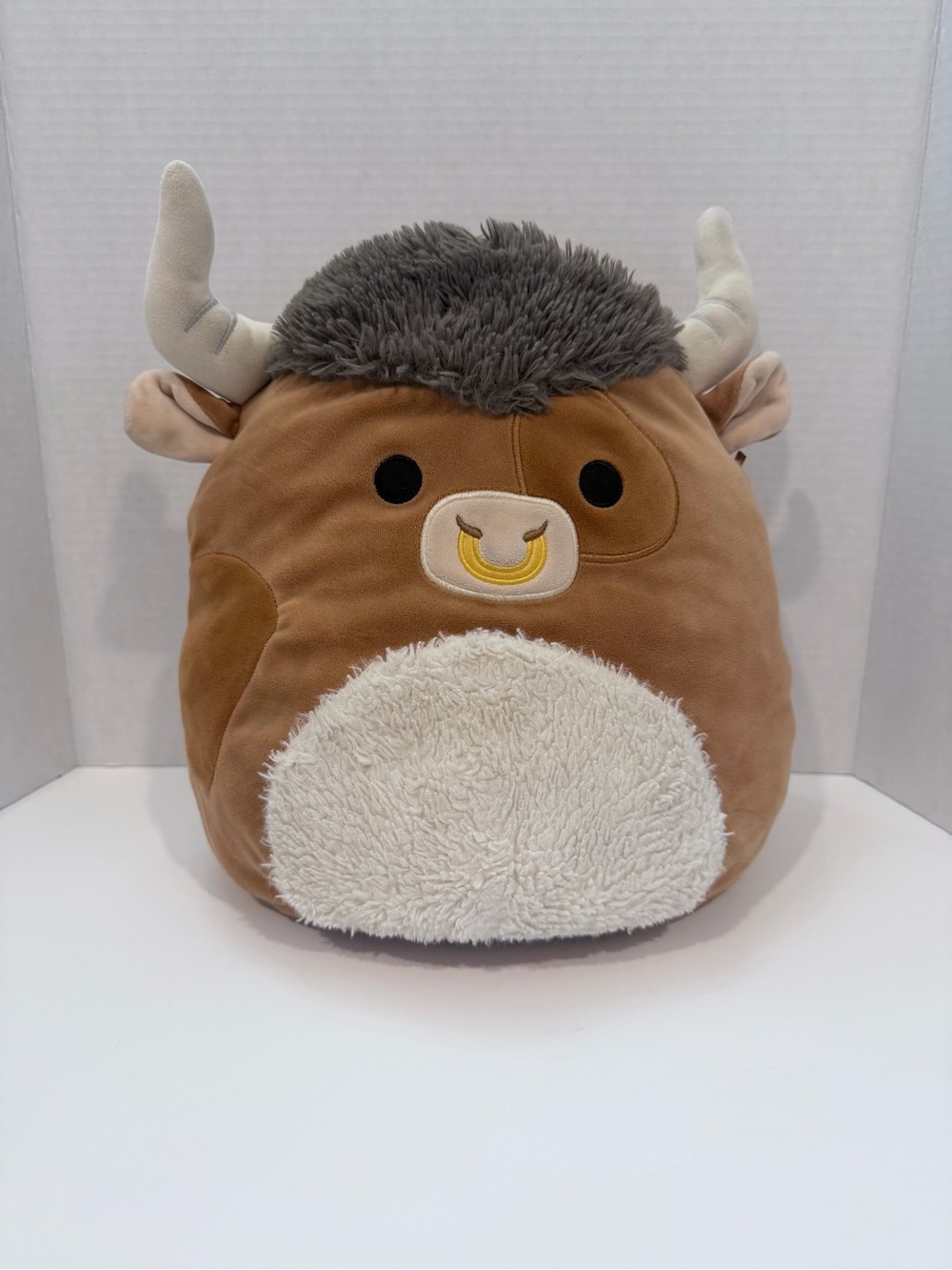 Squishmallows Brown Highland Cow Plush with Cream Belly and Gray Hair